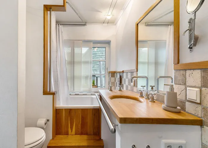 Auf Der Stadtmauer *